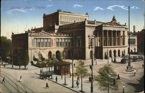 Leipzig Theater Kutsche Strassenbahn 