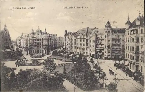 Berlin Viktoria Luise Platz Kutsche 