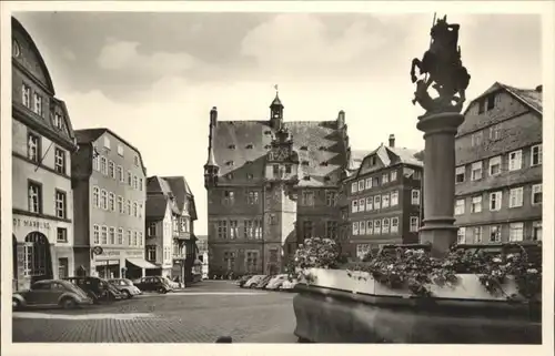 Marburg Marktplatz Rathaus Brunnen *