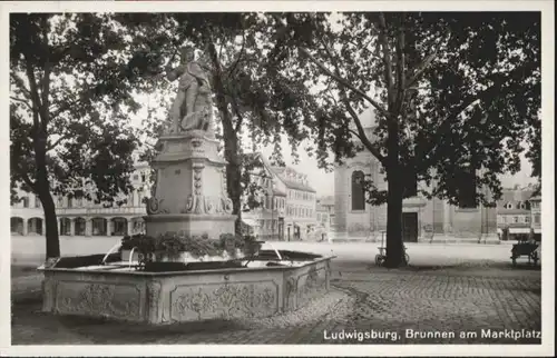Ludwigsburg Brunnen Marktplatz *