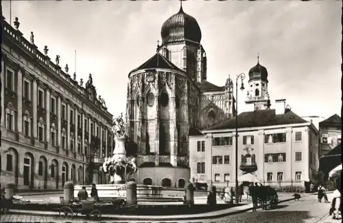 Passau Residenzplatz *