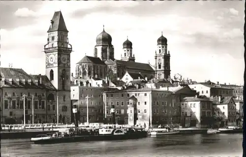 Passau  *