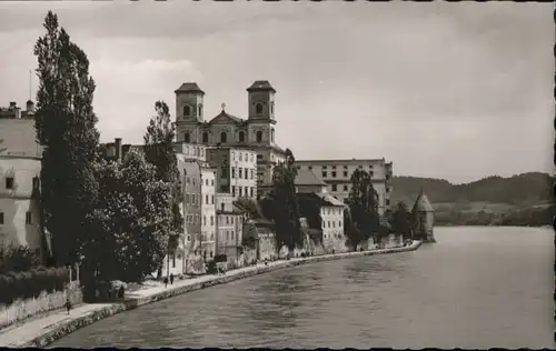 Passau Innquai *