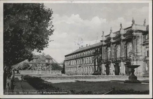 Bayreuth Schloss Markgrafenbrunnen x