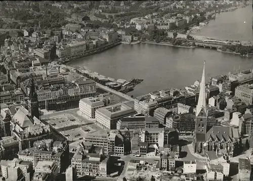 Hamburg Fliegeraufnahme Alsterbecken Rathausmarkt Petri Kirche  Kat. Hamburg