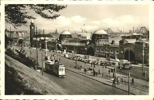 Hamburg St. Pauli Landungsbruecken Strassenbahn Kat. Hamburg