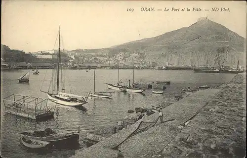 Oran Algerie Le Port et la Ville Boote Kat. Oran