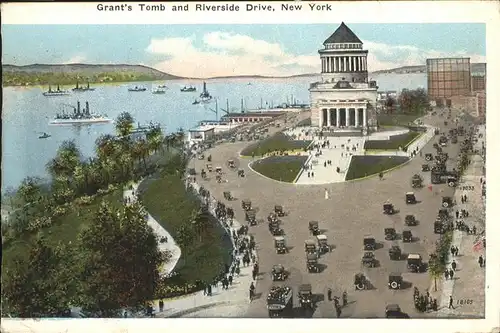 New York City Grants tomb and Riverside Drive / New York /
