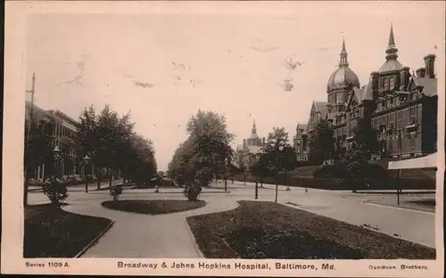 Baltimore Maryland Broadway and John Hopkins Hospital Kat. Baltimore
