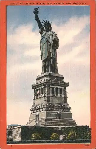 New York City Statue of Liberty  / New York /