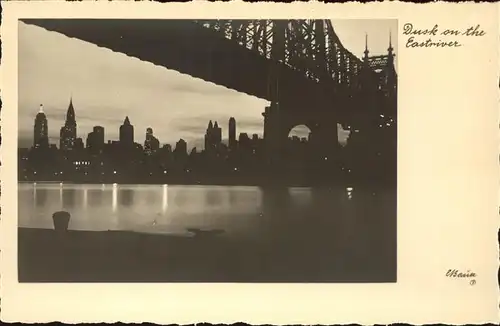 New York City Dusk on the Eastriver bridge / New York /