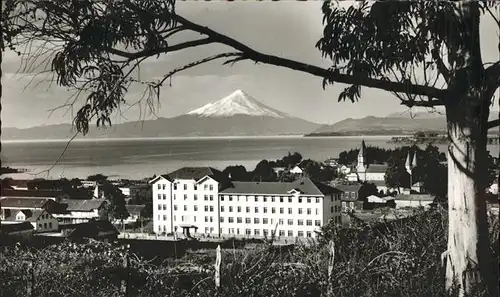 Puerto Varas Vista panoramica con Volcan Osorno Kat. Puerto Varas