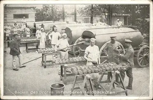 Feldkueche Backen des Brotes Feldbackoefen Kat. Militaria