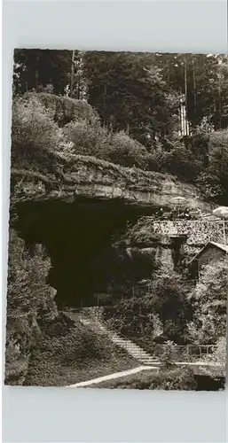 Hoehlen Caves Grottes Teufelshoehle Terrassencafe Pottenstein / Berge /