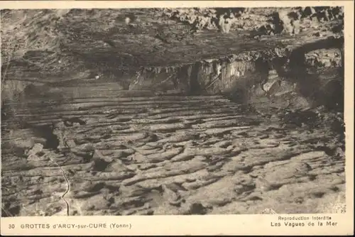 Hoehlen Caves Grottes Grotte Arcy-sur-Cure Hoehle Grotte * / Berge /