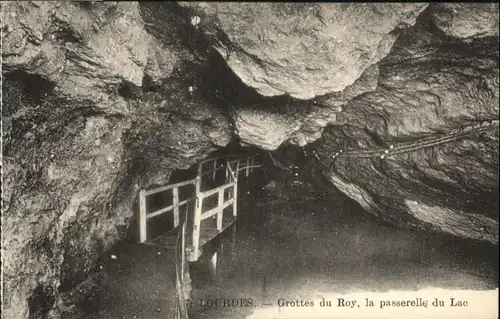 Hoehlen Caves Grottes Grotte Roy Hoehle Grotte * / Berge /
