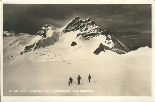 Bergsteigen Klettern Jungfrau Jungfraufirn / Sport /