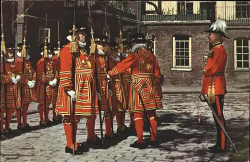 Leibgarde Wache Yeoman Warders Tower of London / Polizei /