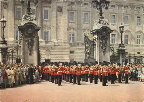 Leibgarde Wache Band Guards Buckingham Palace / Polizei /
