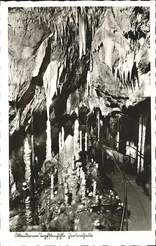 Hoehlen Caves Grottes Zentralhalle Attendorn Tropfsteinhoehle Kat. Berge