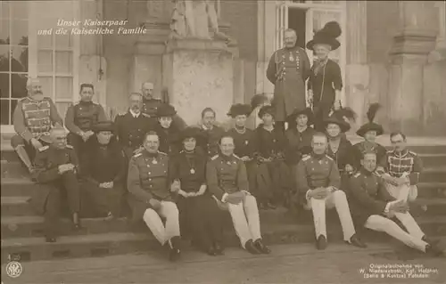 Adel Preussen Kaiserin Auguste Viktoria Familie Kronprinzessin Cecilie Kronprinz Friedrich Wilhelm Kaiserhaus  / Koenigshaeuser /
