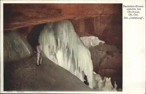 Hoehlen Caves Grottes Dachstein Rieseneishoehle Obertraun Tropfstein  / Berge /