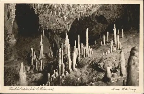 Hoehlen Caves Grottes Tropfsteinhoehle Teufelshoehle  / Berge /