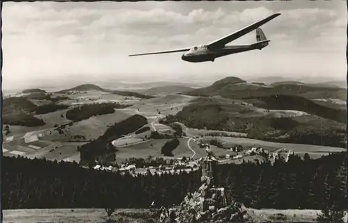 Segelflug Wasserkuppe Fliegerdenkmal / Flug /