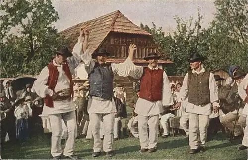 Bauern Balkan Tracht Tanz