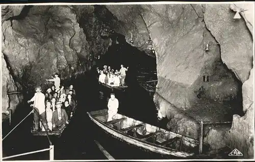 Hoehlen Caves Grottes Betharram Boote