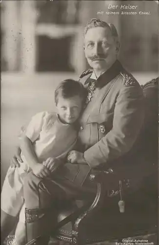 Adel Kaiser mit Enkel Kat. Koenigshaeuser