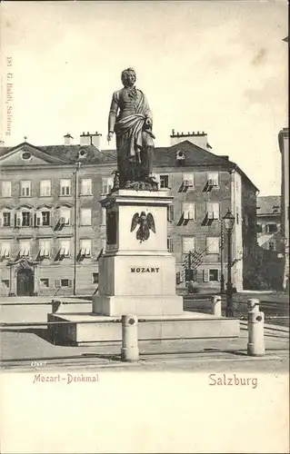 Mozart Wolfgang Amadeus Denkmal Salzburg / Komponist /