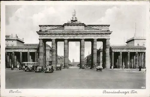 Brandenburgertor Berlin Autos Bromsilber Imitation Kat. Gebude und Architektur