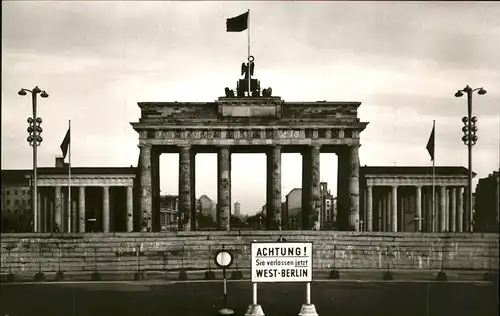 Brandenburgertor Berlin Grenze  Kat. Gebude und Architektur