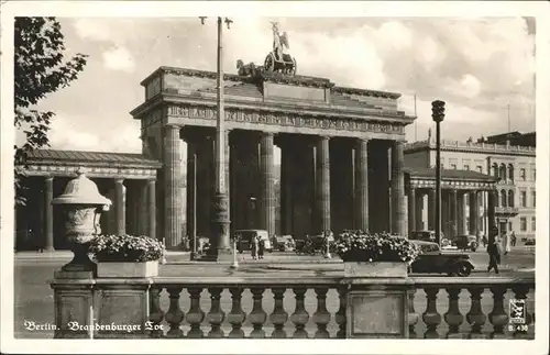 Brandenburgertor Berlin Oldtimer Kat. Gebude und Architektur