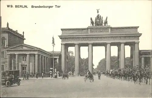 Brandenburgertor Berlin Pferde Oldtimer Kat. Gebude und Architektur