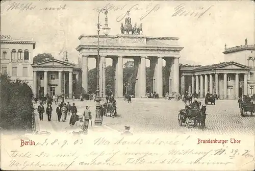 Brandenburgertor Berlin Pferdekutsche Kat. Gebude und Architektur