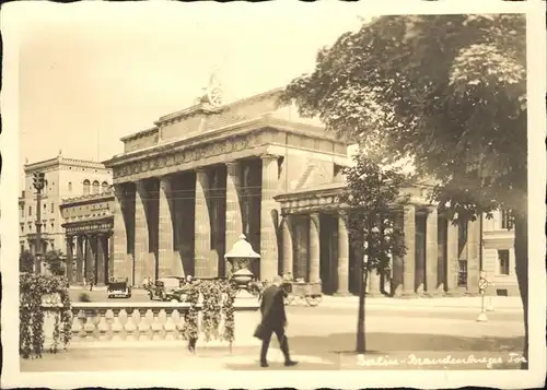 Brandenburgertor Berlin  Kat. Gebude und Architektur