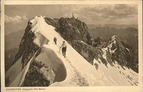 Bergsteigen Klettern Zugspitze Ostgipfel / Sport /