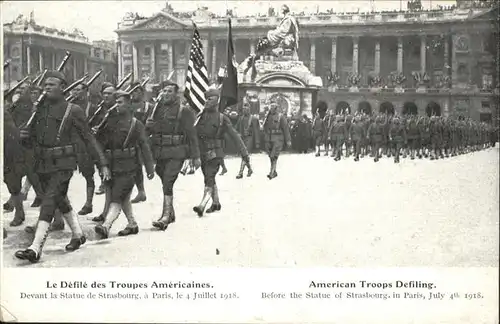 Paris Le Defile des Troupes Americaines le 4 Juillet 1918 Soldaten / Paris /Arrond. de Paris