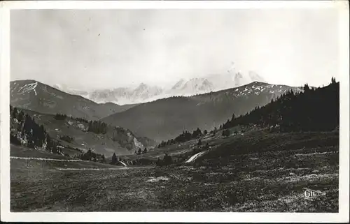 Aravis Le Col des Aravis Mont Blanc / La Clusaz /Arrond. d Annecy