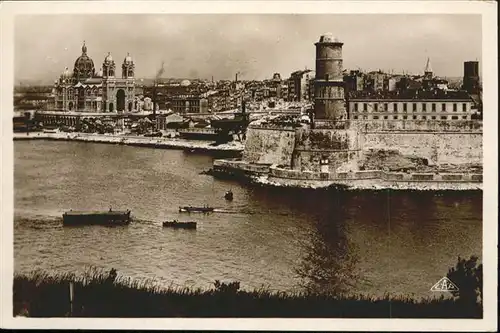 Marseille La Cathedrale et le Fort Saint-Jean / Marseille /Arrond. de Marseille