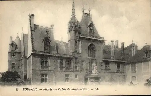 Bourges Facade du Palais de Jacques-Coeur / Bourges /Arrond. de Bourges
