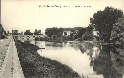 Selles-sur-Cher Les bords du Cher / Selles-sur-Cher /Arrond. de Romorantin-Lanthenay