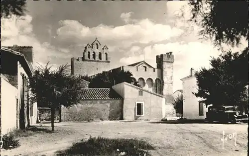 Paris [Editons d'Art fron] Les Saintes-Maries-de-la-Mer Bouches-du-Rhone Eglise fortifiee / Paris /Arrond. de Paris