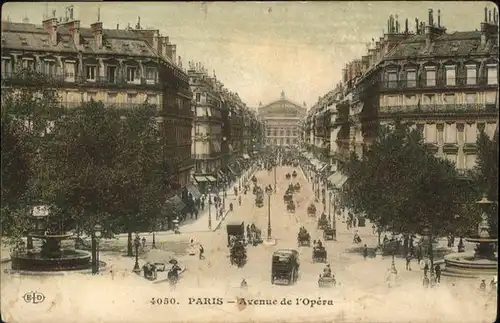 Paris Avenue de Poera Kutsche Brunnen / Paris /Arrond. de Paris