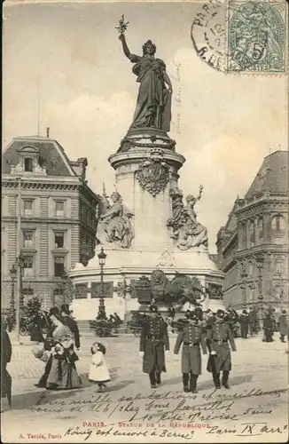 Paris Statue Republique / Paris /Arrond. de Paris