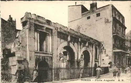 Nimes Porte Auguste