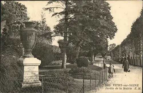 Vitry-sur-Seine Jardin de la Mairie