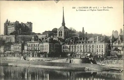 Saumur Chateau Eglise Saint Pierre